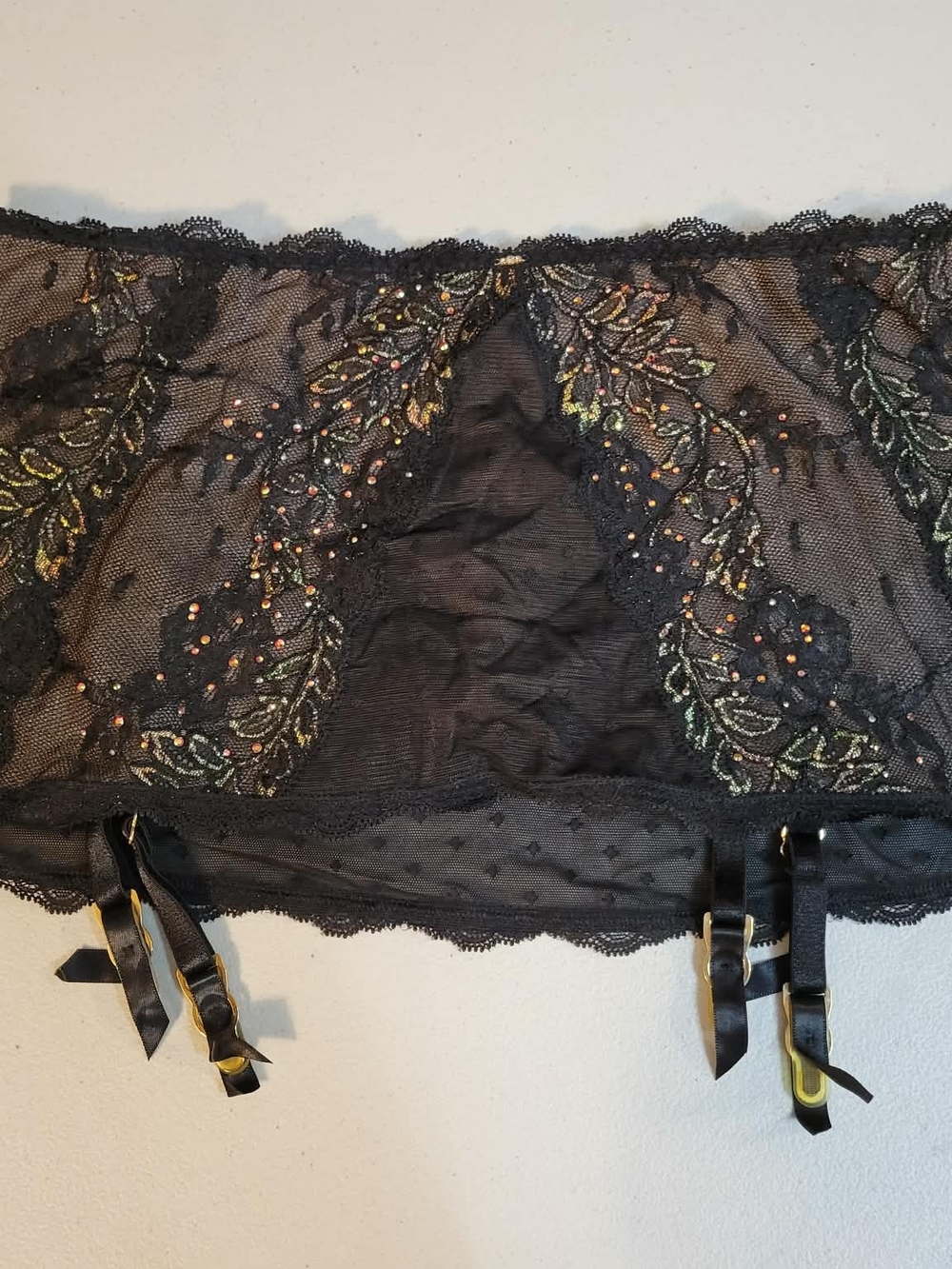Victoria's Secret Black Lace Rhinestone Garter M